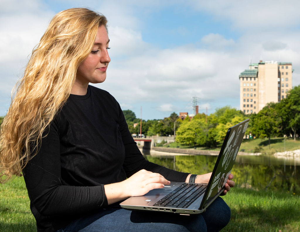 Student with laptop